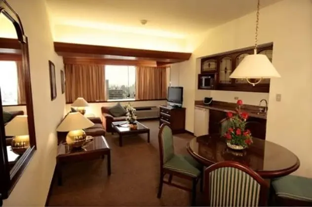 Senior Suite