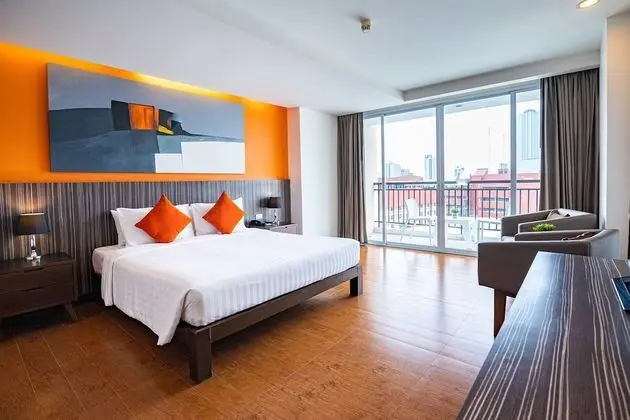 Deluxe Oda, 1 En Büyük (King) Boy Yatak, Şehir Manzaralı