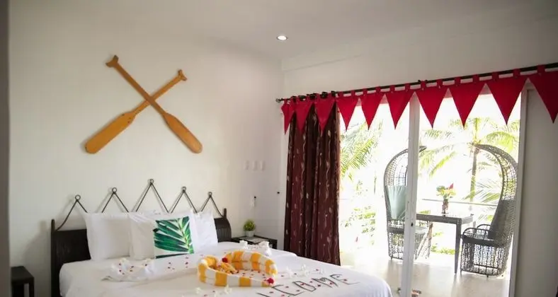 Deluxe Tek Büyük Yataklı Oda, Sigara İçilmez, Plaj Manzaralı