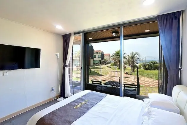 Garden Ocean