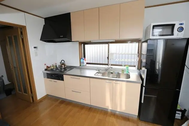 Ortak Ranzalı Oda, Sigara İçilmez (out of 4 beds)