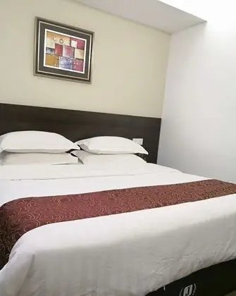 Premium Oda, 1 En Büyük (King) Boy Yatak