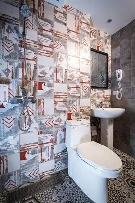Dört Kişilik Oda, Karma Ranzalı Oda, Balkon
