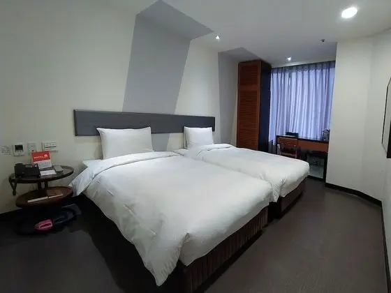 Deluxe İki Ayrı Yataklı Oda