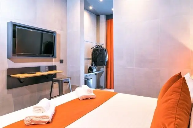 Standard Büyük Yataklı Tek Kişilik Oda