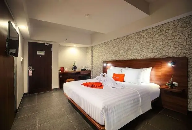 Premier Oda, 1 En Büyük (King) Boy Yatak, Balkon, Bahçe Manzaralı