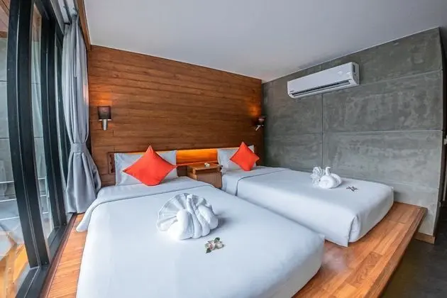 Standard Tek Büyük veya İki Ayrı Yataklı Oda, Balkon