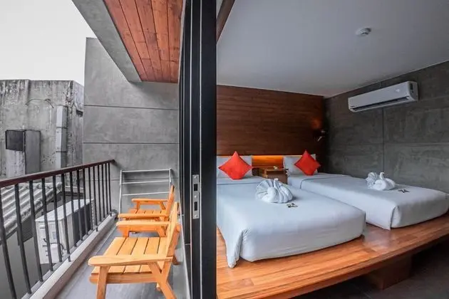 Standard Tek Büyük veya İki Ayrı Yataklı Oda, Balkon