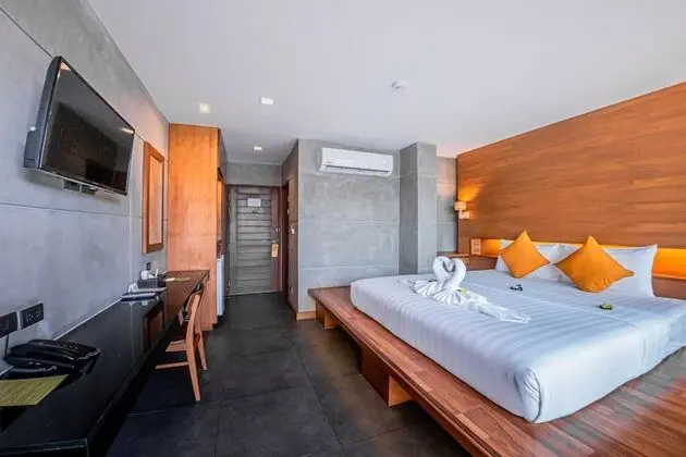 Standard Tek Büyük veya İki Ayrı Yataklı Oda, Balkon