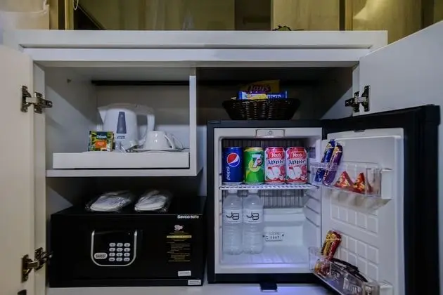 Deluxe Tek Büyük Yataklı Oda (Silver)