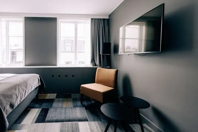 Standard Oda, 1 Büyük (Queen) Boy Yatak, Sigara İçilmez