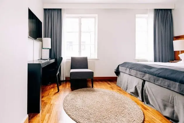 Standard Oda, 1 En Büyük (King) Boy Yatak, Sigara İçilmez