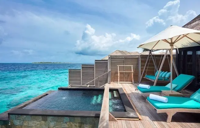 Villa (Sunrise Water - Infinity Pool)