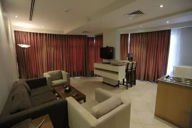 Royal Apart Daire, 2 Yatak Odası, Küçük Mutfak, Şehir Manzaralı
