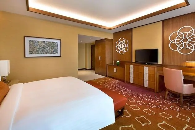 Superior Oda, 3 Tek Kişilik Yatak, Sigara İçilebilir, Şehir Manzaralı
