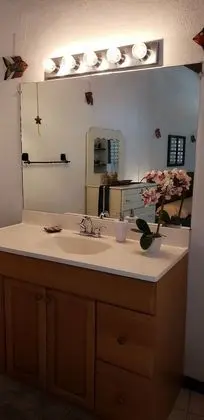 Deluxe Ev, 1 Büyük (Queen) Boy Yatak