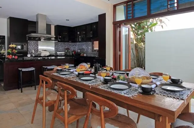Villa, 4 Yatak Odası, Kişiye Özel Havuzlu