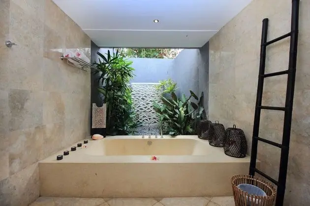 Villa, 4 Yatak Odası, Kişiye Özel Havuzlu