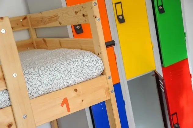 Ortak Ranzalı Oda, Karma Ranzalı Oda, Ortak Banyo ((1) 1 bed in a 6-Bed Dormitory Room)
