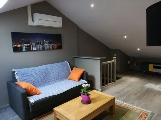 Çatı Katı (Loft), Sigara İçilmez