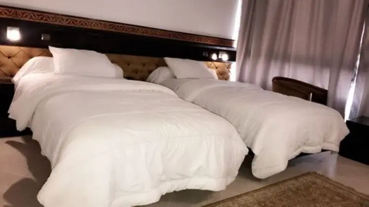 Oda, 2 Tek Kişilik Yatak