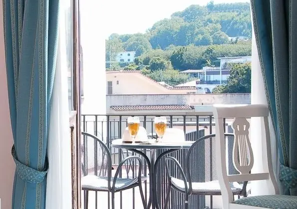 Comfort Tek Büyük Yataklı Oda, Balkon