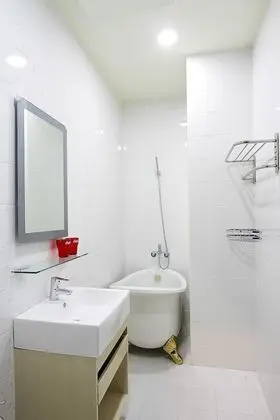 Standard Tek Büyük Yataklı Oda