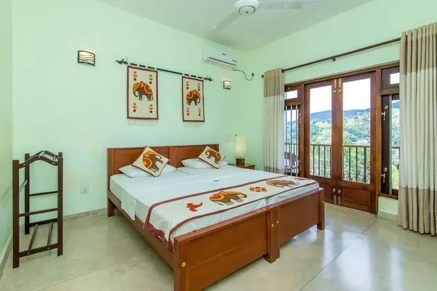 Deluxe Tek Büyük veya İki Ayrı Yataklı Oda, 2 Yatak Odası, Özel Banyo, Dağ Manzaralı