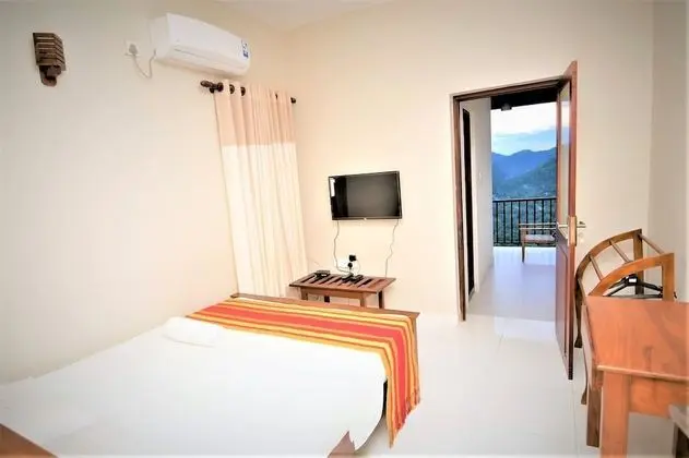 Deluxe Tek Büyük veya İki Ayrı Yataklı Oda, 2 Yatak Odası, Özel Banyo, Dağ Manzaralı