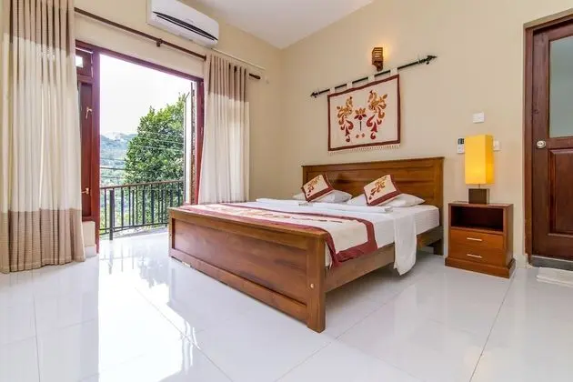 Standard Tek Büyük Yataklı Oda, 3 Yatak Odası, Engellilere Uygun, Sigara İçilmez