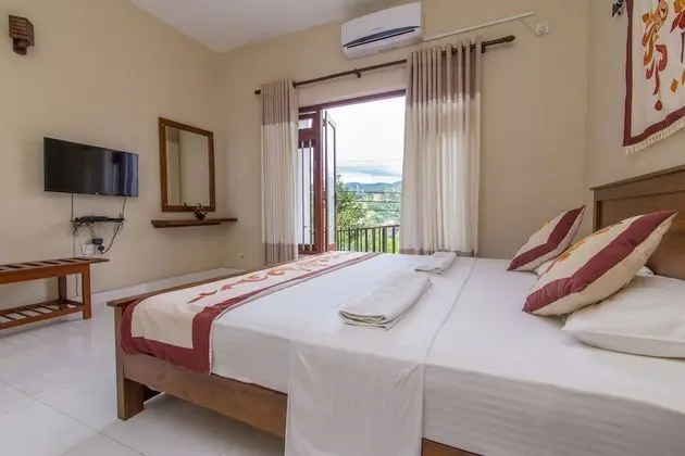 Standard Tek Büyük Yataklı Oda, 3 Yatak Odası, Engellilere Uygun, Sigara İçilmez