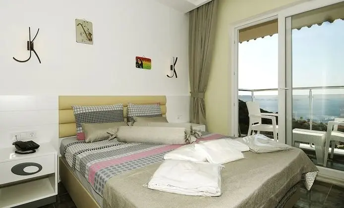 Standard Oda, Engellilere Uygun, Deniz Manzaralı