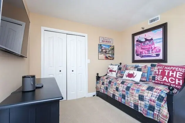 Daire (Jacksonville Beach Waterford 10A)