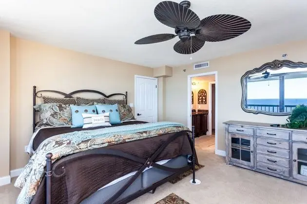Daire (Jacksonville Beach Waterford 10A)