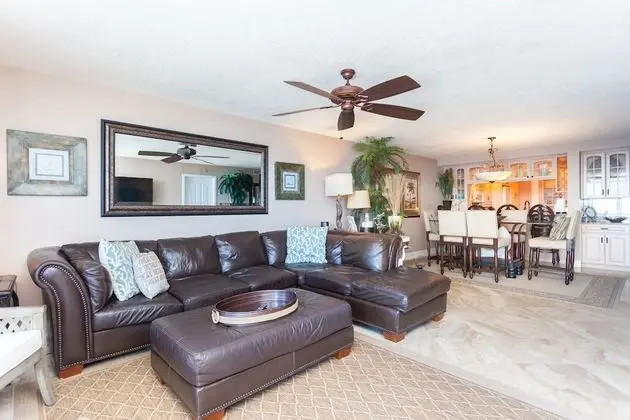 Daire (Jacksonville Beach Waterford 10A)