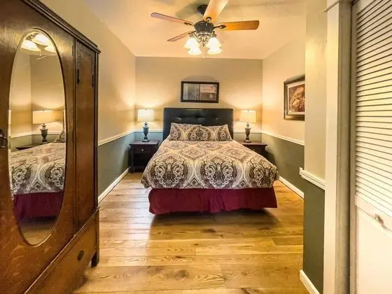 Jackson Creek Cottage 180 East F