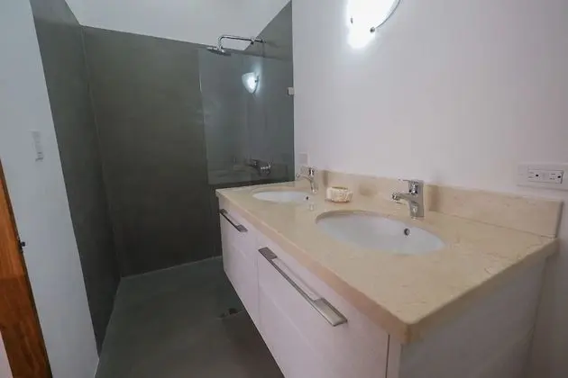 Luxury Daire, 2 Büyük (Queen) Boy Yatak, Mutfak