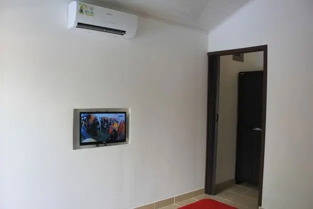 Basic Tek Büyük Yataklı Oda, Birden Çok Yatak (Quiet Room)
