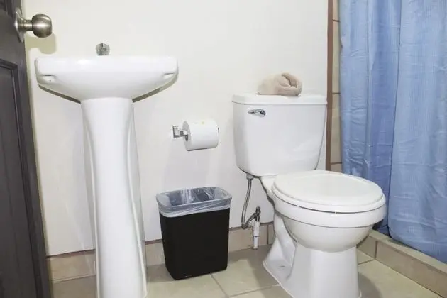 Basic Tek Büyük Yataklı Oda, Birden Çok Yatak (Quiet Room)