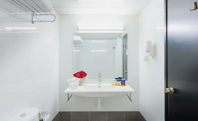 Standard Üç Kişilik Oda, Şehir Manzaralı