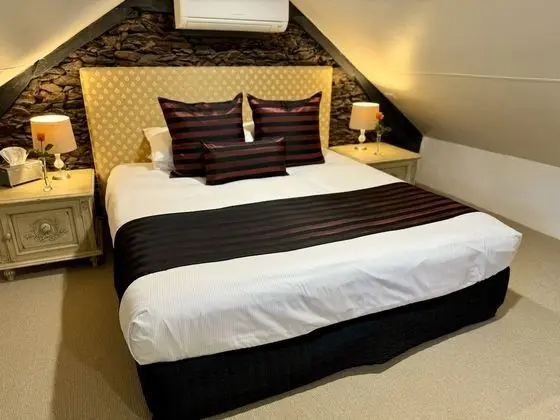 Çatı Katı (Loft)
