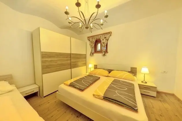 Superior Apart Daire, Dağ Manzaralı