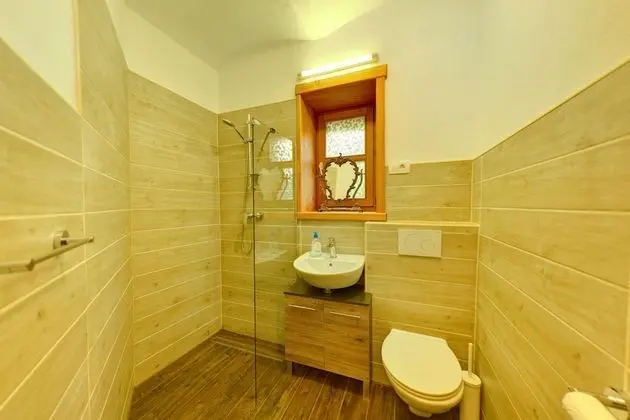 Superior Apart Daire, Dağ Manzaralı