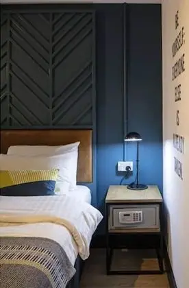 Deluxe Tek Büyük Yataklı Oda, Banyolu/Duşlu