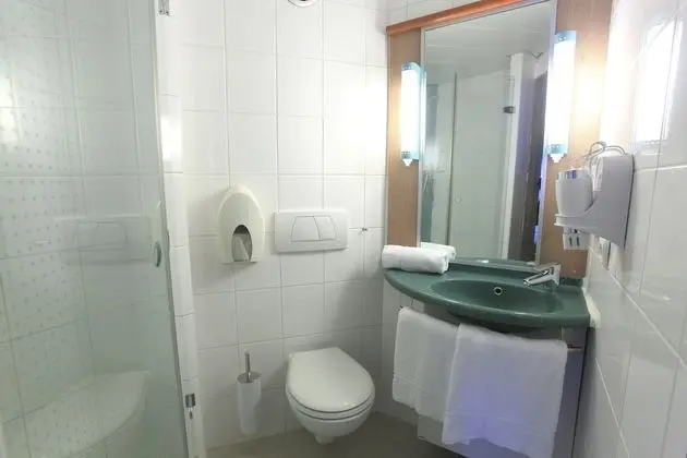 Classic Üç Kişilik Oda
