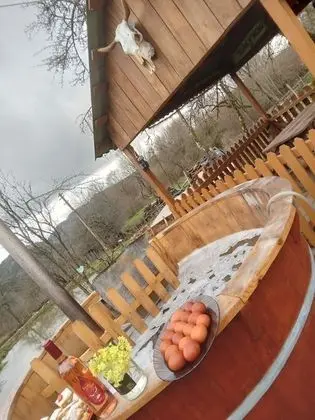 Ev, 2 Yatak Odası, Veranda