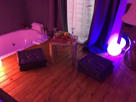 Deluxe Tek Büyük Yataklı Oda, Jakuzi