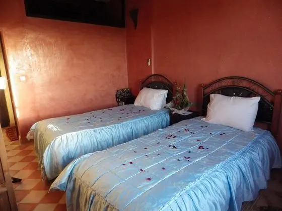 Standard Tek Büyük veya İki Ayrı Yataklı Oda