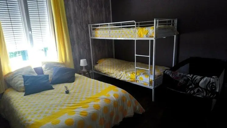 Dört Kişilik Oda, Birden Çok Yatak, Sigara İçilmez