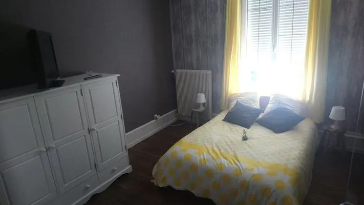 Dört Kişilik Oda, Birden Çok Yatak, Sigara İçilmez